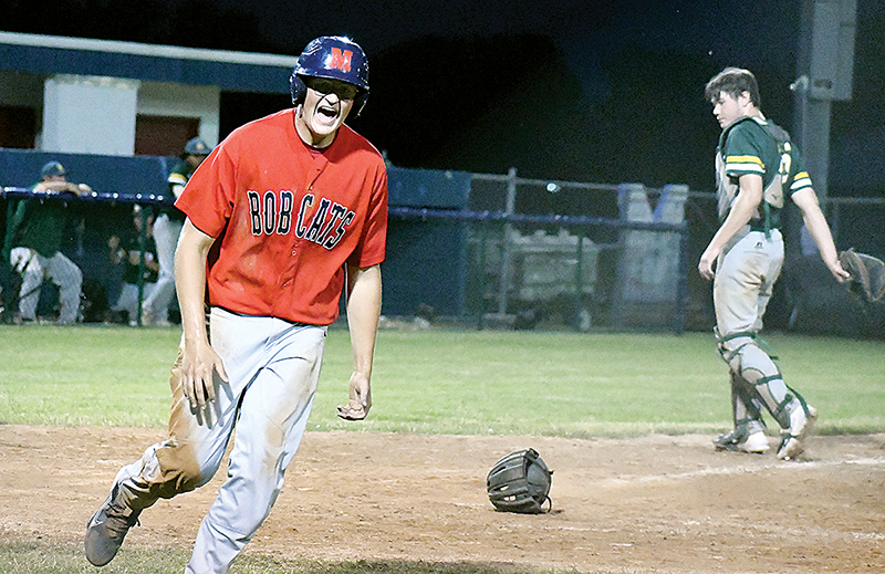 Bobcats score gamewinning run on basesloaded bunt to split with